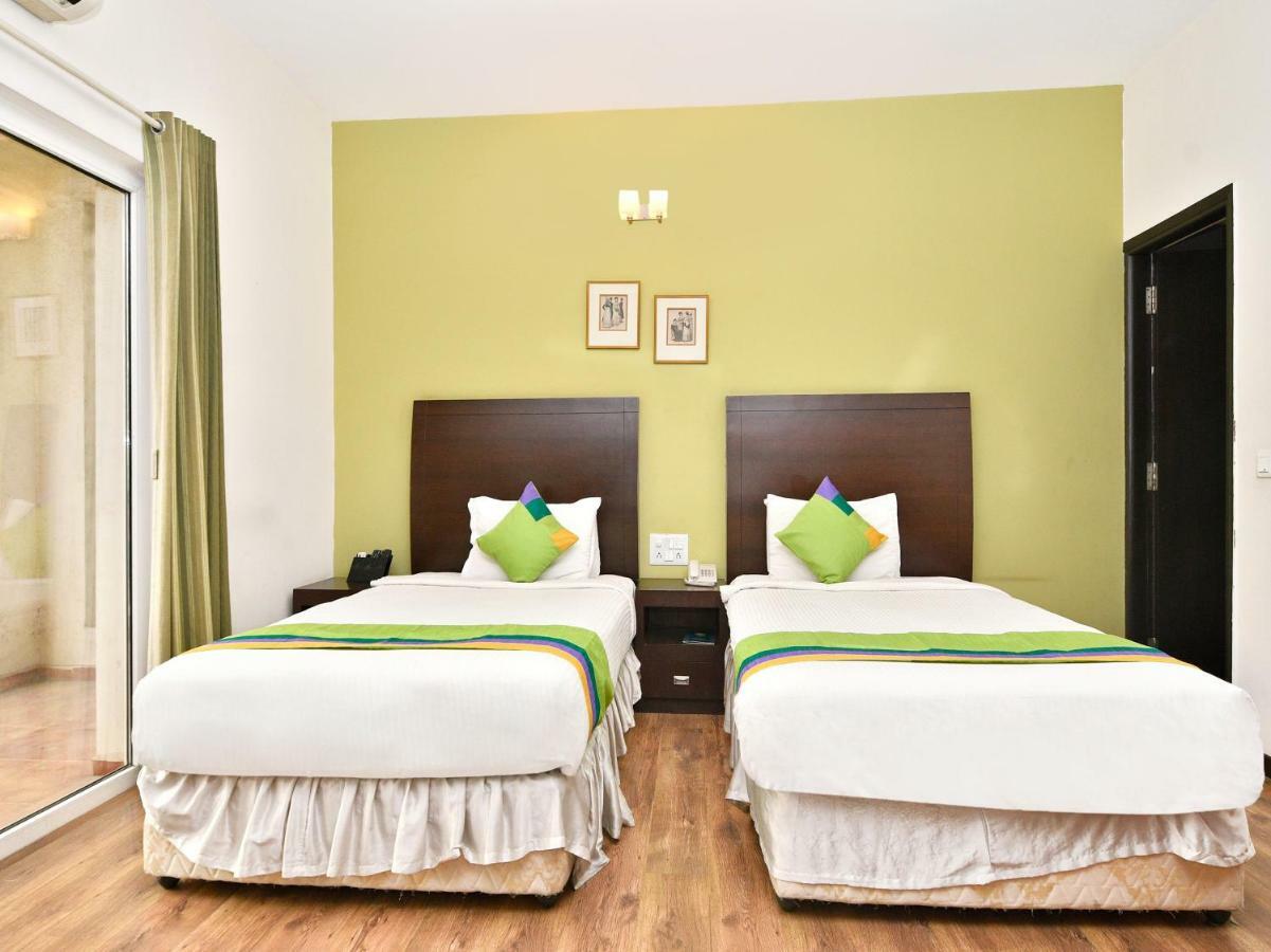 Treebo Trend Sterling Suites Inn Bangalore Exterior foto